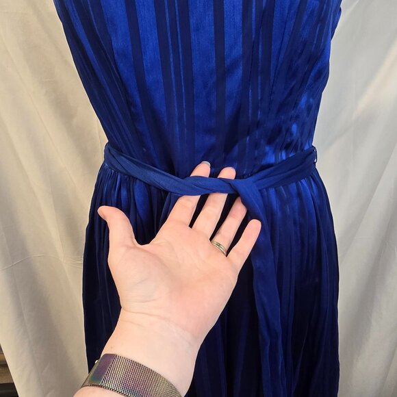 Luxie By Carmen Marc Valvo Blue Dress Size 8 Pockets Matching Belt Lined Zip - Picture 3 of 13